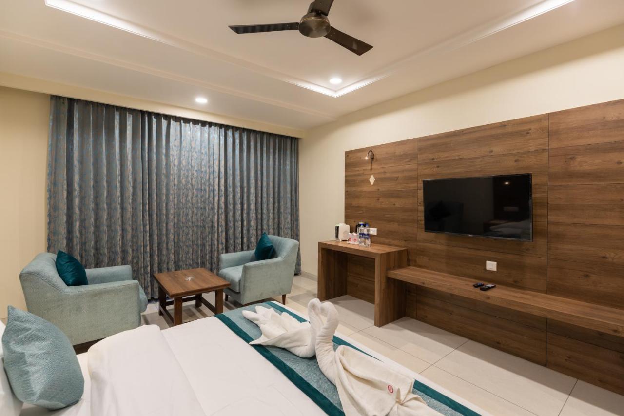 Hotel Highway King Bilaspur マネサール エクステリア 写真