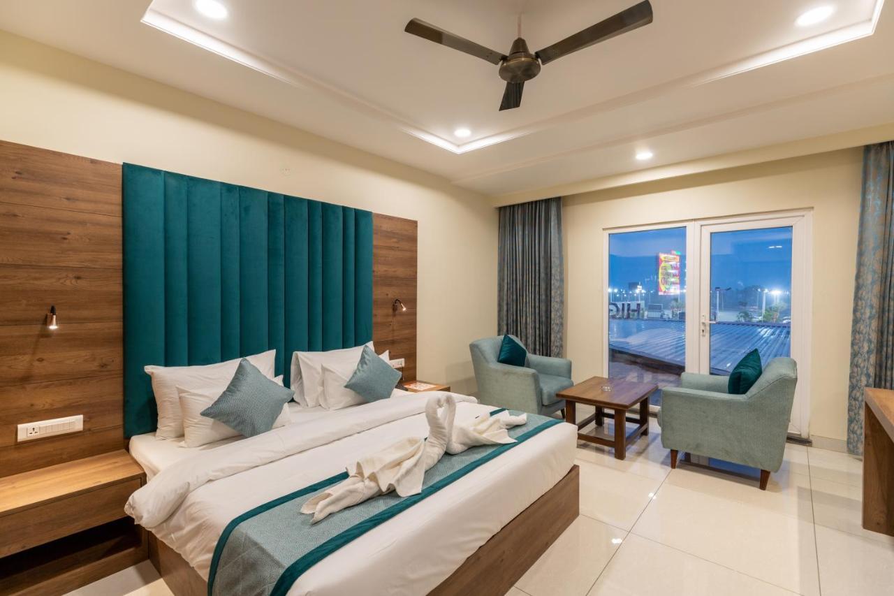 Hotel Highway King Bilaspur マネサール エクステリア 写真