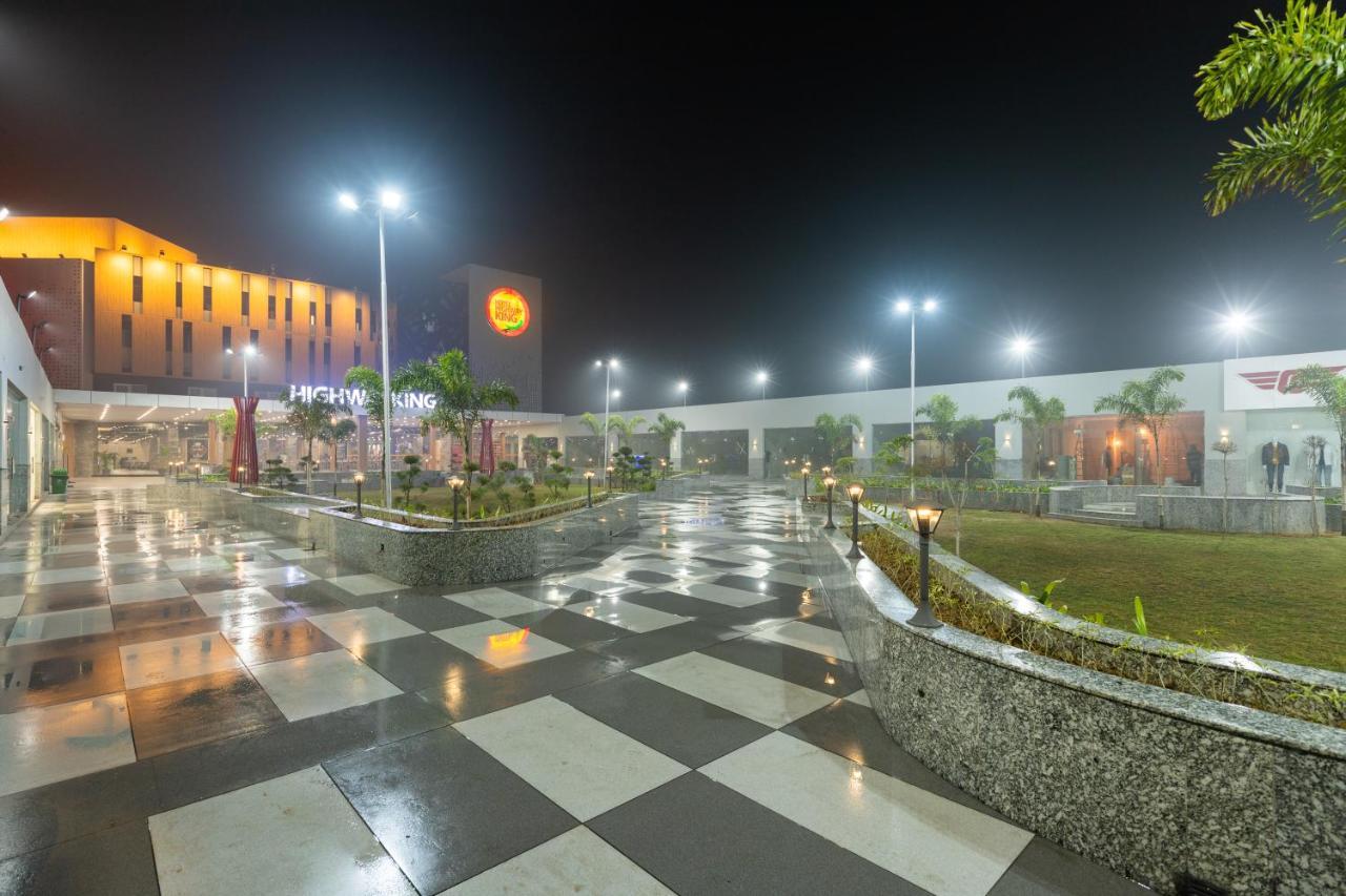 Hotel Highway King Bilaspur マネサール エクステリア 写真
